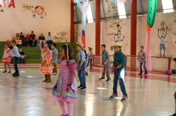 Foto - Arraiá da EMEF Pompeia (Grupão)