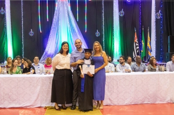 Foto - Formatura Ensino Fundamental I