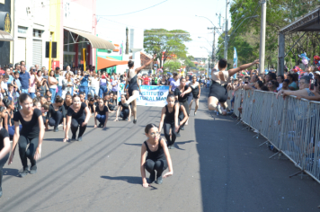 Foto - Desfile Cívico - Pompeia 97 anos