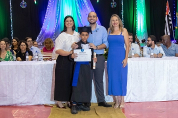 Foto - Formatura Ensino Fundamental I