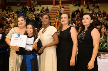 Foto - Formatura Ensino Fundamental I