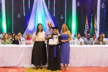 Foto - Formatura Ensino Fundamental I