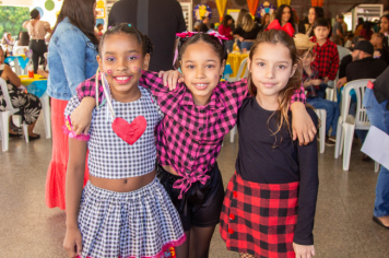 Foto - Festa Julina da EMEF Prof. Carmelino José Dalsenter