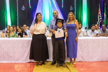 Foto - Formatura Ensino Fundamental I