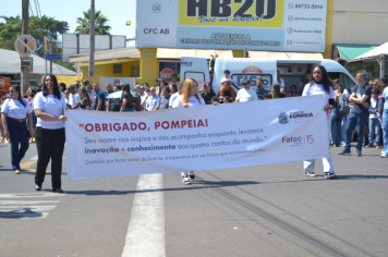 Foto - Desfile Cívico - Pompeia 97 anos