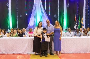 Foto - Formatura Ensino Fundamental I