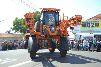 Foto - Desfile Cívico - Pompeia 97 anos