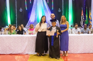 Foto - Formatura Ensino Fundamental I