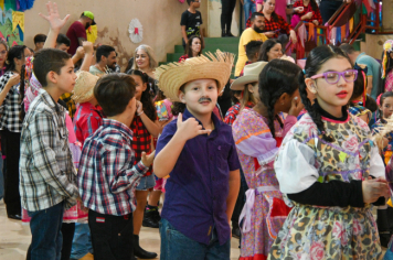 Foto - Arraiá da EMEF Pompeia (Grupão)