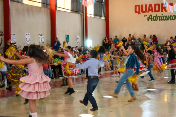Foto - Arraiá da EMEF Pompeia (Grupão)