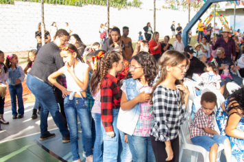 Foto - Festa Julina da EMEF Prof. Carmelino José Dalsenter