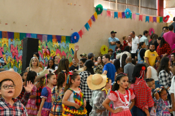 Foto - Arraiá da EMEF Pompeia (Grupão)