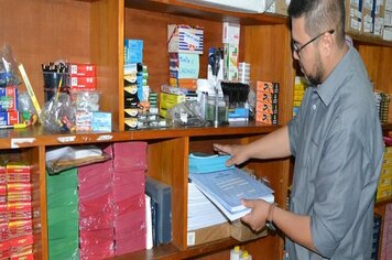 Educação inicia entrega do material escolar
