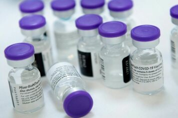 Pompeia recebe 258 doses da vacina Pfizer/BioNTech contra COVID-19