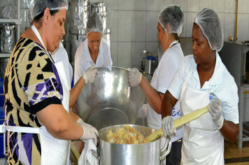 Investimentos da prefeitura garantem a qualidade da merenda escolar em pompeia