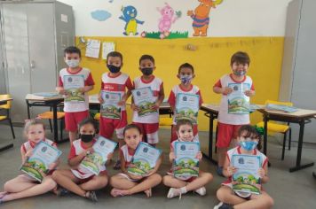 Pompeia investe cerca de 250 mil reais em apostilas didáticas para a educação municipal infantil