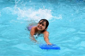 Prefeitura oferece aulas de natação e hidroginástica no Clube JK e no Sistema de Lazer de Paulópolis
