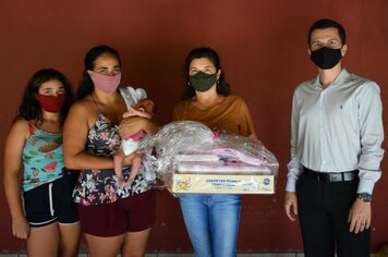 Prefeitura de Pompeia garante cesta de bebês para todas as gestantes que darão à luz em 2021