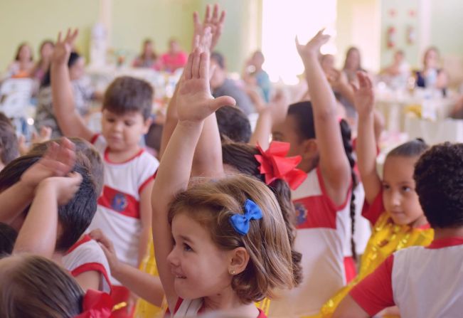 CEMEI “Sonho de Criança” realiza ação “costurando memorias” no asilo São Vicente de Paulo 